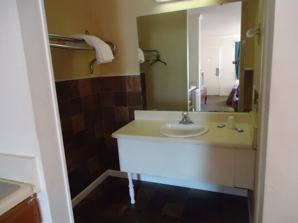Imagen general del Hotel American Inn Motel. Foto 11