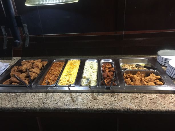 Imagen del bar/restaurante del Hotel American Inn North Kansas City. Foto 4