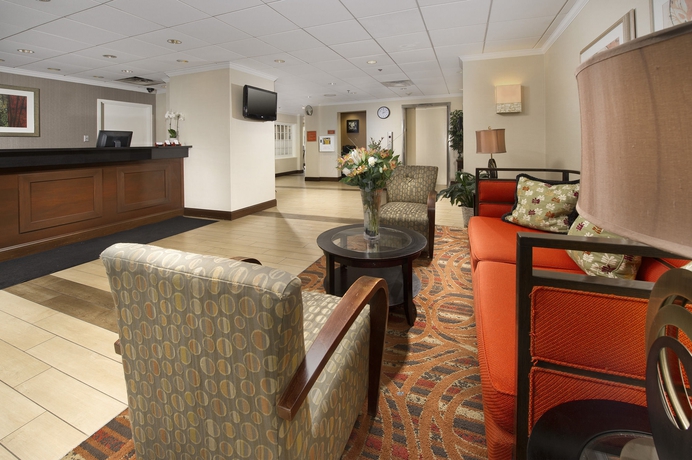 Imagen de los interiores del Hotel American Inn Of Bethesda. Foto 14