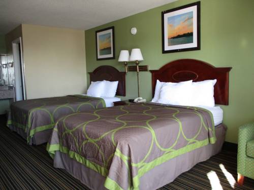 Imagen de la habitación del Hotel American Inn Of Orangeburg. Foto 4