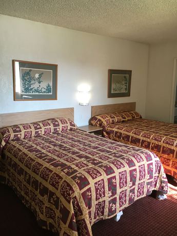 Imagen de la habitación del Hotel American Inn Ontario. Foto 20