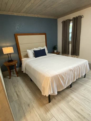 Imagen de la habitación del Hotel American Inn, Pensacola . Foto 16