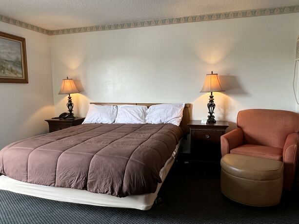 Imagen de la habitación del Hotel American Inn, Perris. Foto 15