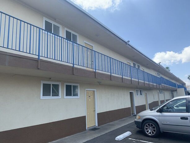 Imagen general del Hotel American Inn, Perris. Foto 11