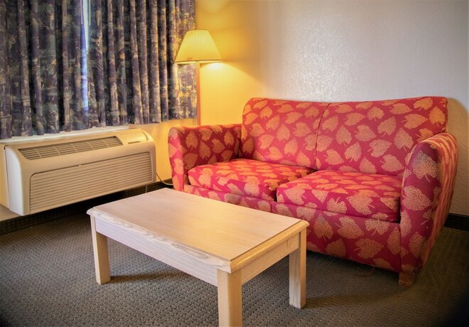 Imagen de la habitación del Hotel American Inn, Phoenix. Foto 15