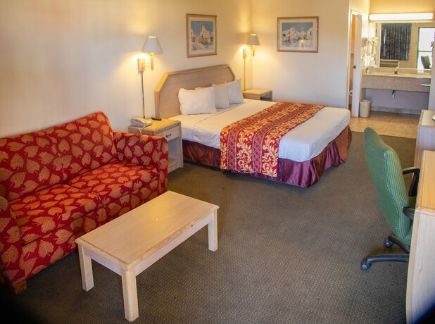 Imagen de la habitación del Hotel American Inn, Phoenix. Foto 20