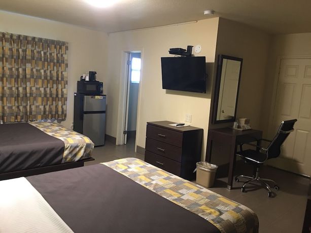 Imagen de la habitación del Hotel American Inn Punta Gorda. Foto 14
