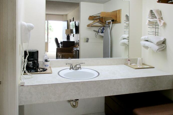 Imagen general del Hotel American Inn and Suites. Foto 1