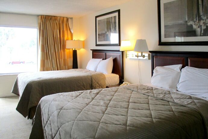 Imagen general del Hotel American Inn and Suites. Foto 5