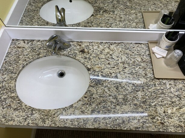 Imagen general del Hotel American Inn and Suites. Foto 16