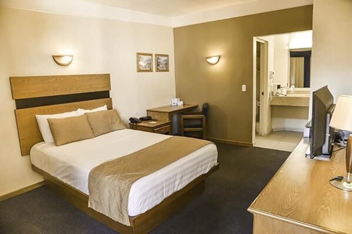 Imagen de la habitación del Hotel American Inn and Suites Hidalgo Del Parral. Foto 3