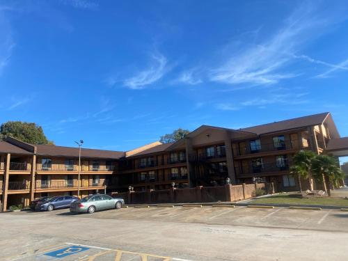 Imagen general del Hotel American Inn and Suites, Jonesboro. Foto 2