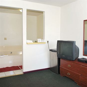 Imagen general del Hotel American Inn and Suites Lax. Foto 2