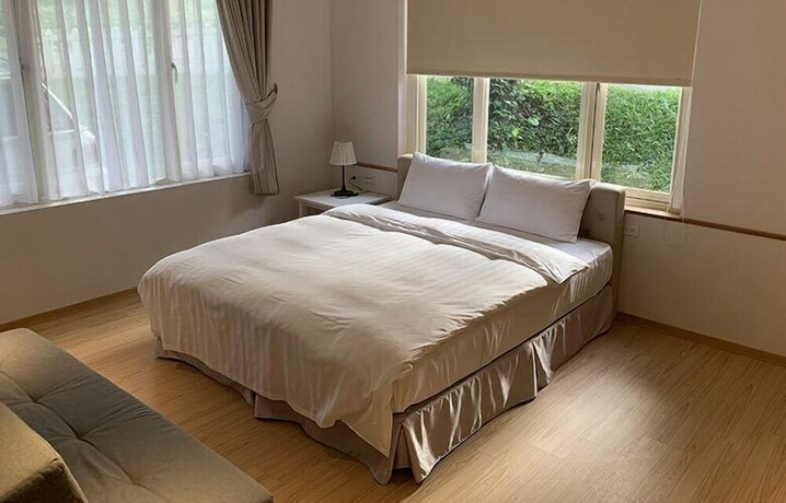 Imagen de la habitación del Hotel American Village Resort. Foto 26