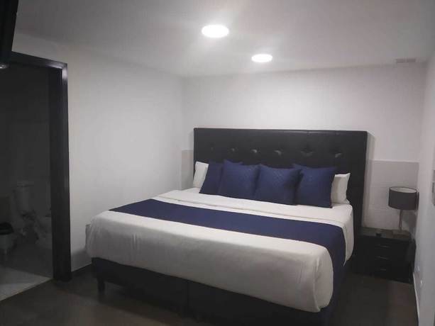 Imagen de la habitación del Hotel American Visa. Foto 10