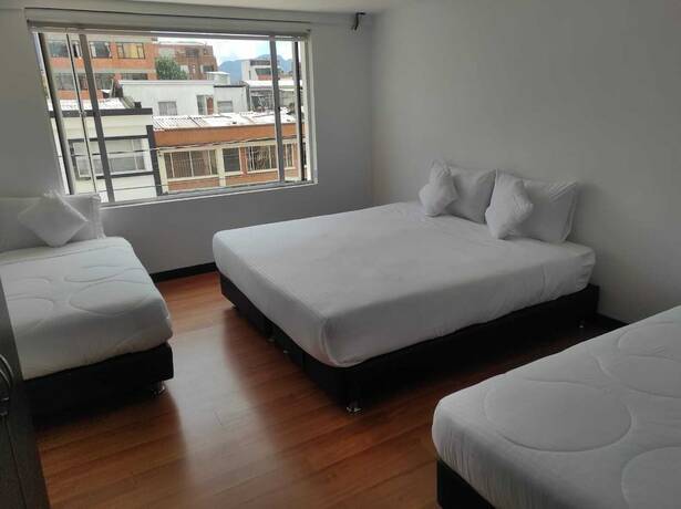 Imagen de la habitación del Hotel American Visa Plus. Foto 8