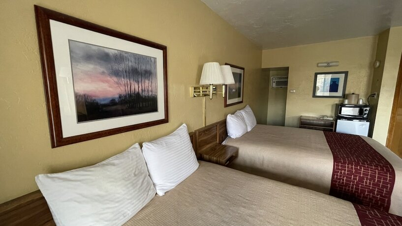 Imagen general del Hotel American inn, Elko. Foto 11
