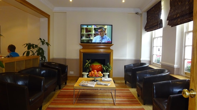 Imagen de los interiores del Hotel Americana. Foto 17