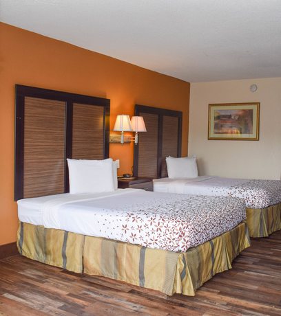 Imagen de la habitación del Hotel Americana Inn, A Travelodge By Wyndham. Foto 2