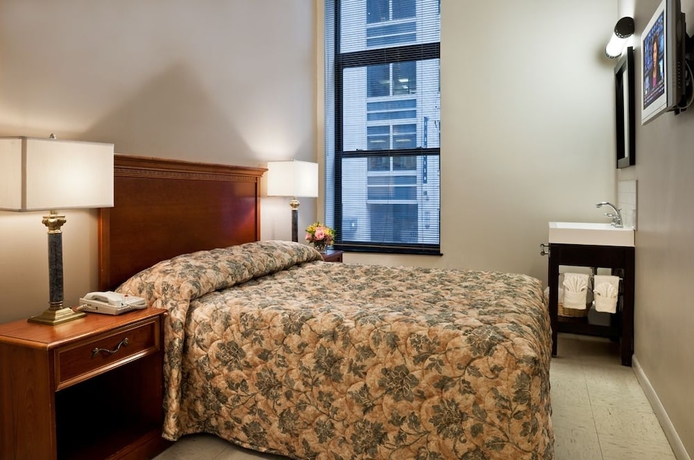 Imagen de la habitación del Hotel Americana Inn, Midtown. Foto 3