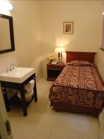 Imagen de la habitación del Hotel Americana Inn, Midtown. Foto 10