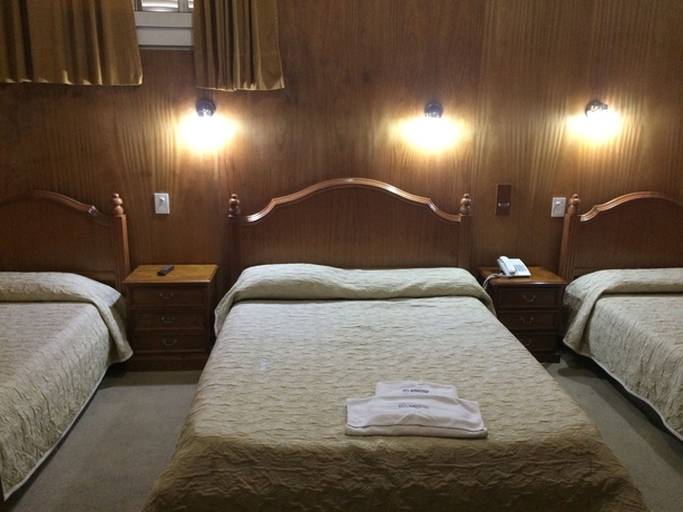 Imagen de la habitación del Hotel Americano, Buenos Aires. Foto 10