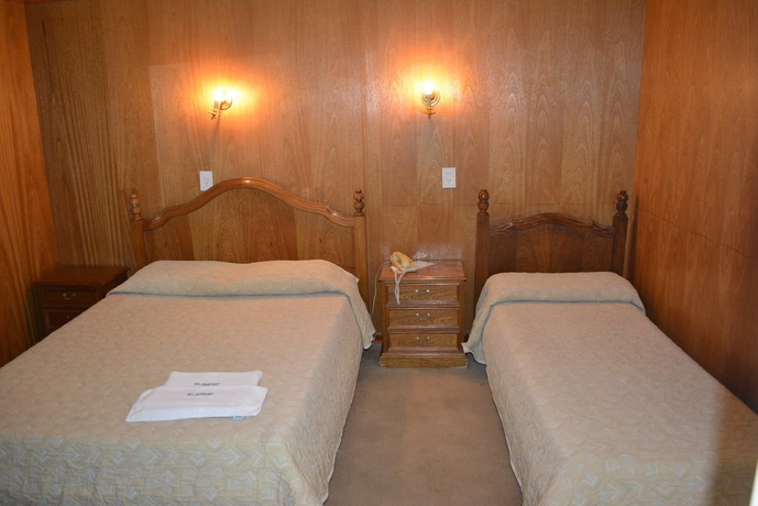 Imagen de la habitación del Hotel Americano, Buenos Aires. Foto 14