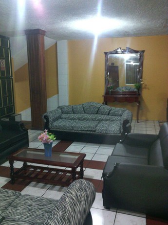 Imagen del bar/restaurante del Hotel Americano, Francisco de Orellana. Foto 4