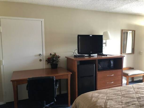 Imagen de la habitación del Hotel America's Best Inn. Foto 17