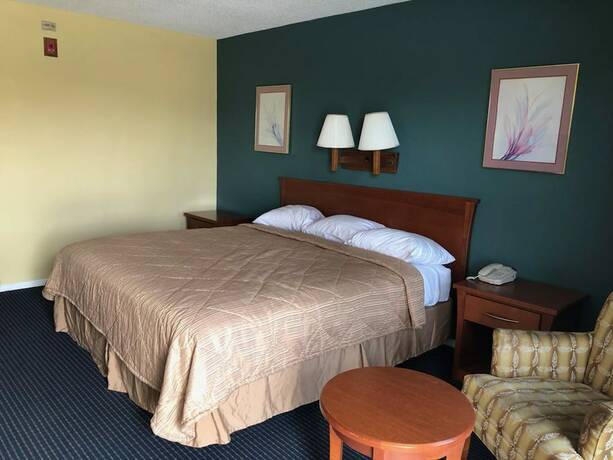 Imagen de la habitación del Hotel America's Best Inn. Foto 20