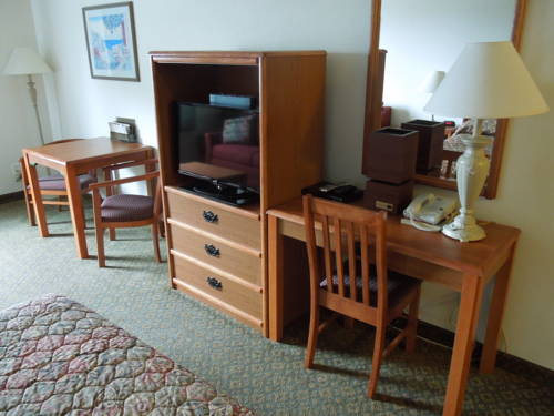 Imagen de la habitación del Hotel America's Best Inn Lincoln City. Foto 9