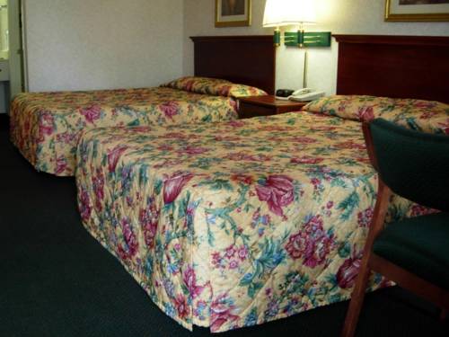 Imagen de la habitación del Hotel America's Best Inn & Suites - Decatur. Foto 6