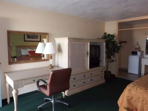 Imagen de la habitación del Hotel America's Best Inn & Suites, Lakeland. Foto 2