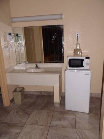 Imagen de la habitación del Hotel America's Best Inn & Suites, Lakeland. Foto 9