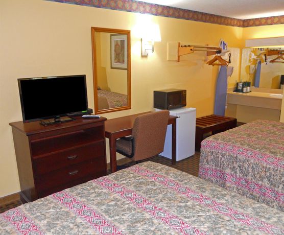 Imagen de la habitación del Hotel America's Best Inn and Suites Beaufort. Foto 5