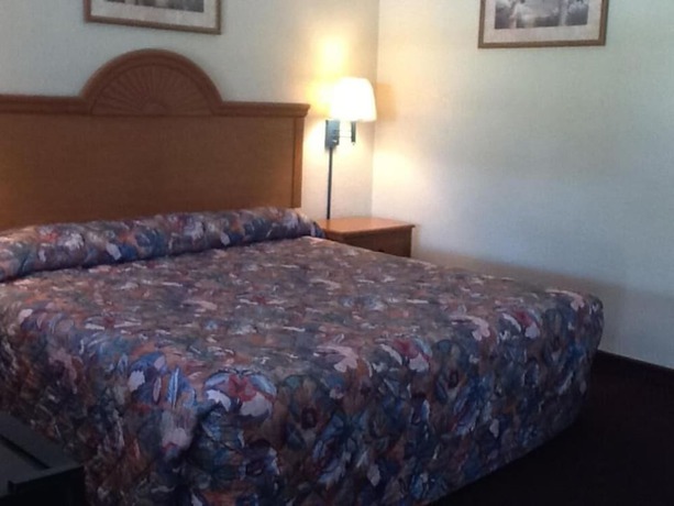 Imagen de la habitación del Hotel Americas Best Inn and Suites Fort Lauderdale North. Foto 14