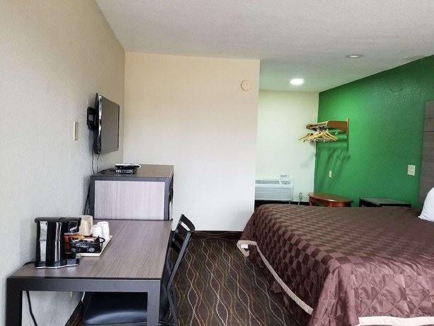 Imagen de la habitación del Hotel Americas Best Value Inn Alexandria. Foto 15