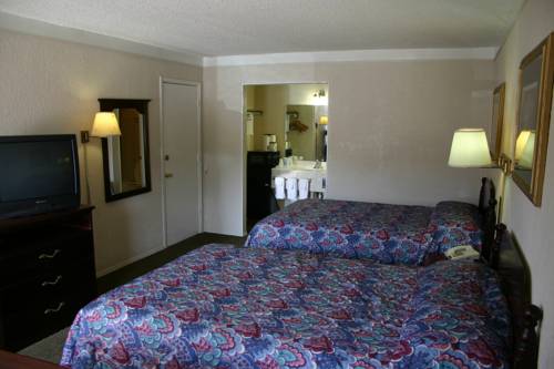 Imagen general del Hotel Americas Best Value Inn And Suites Denton. Foto 1