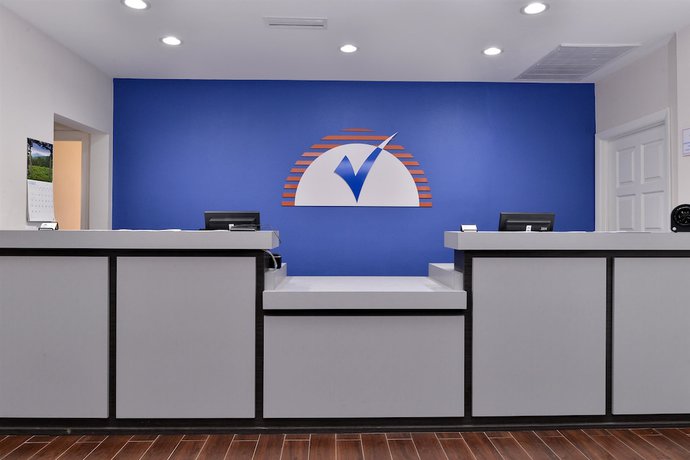 Imagen de los interiores del Hotel Americas Best Value Inn And Suites Extended Stay Tulsa. Foto 19