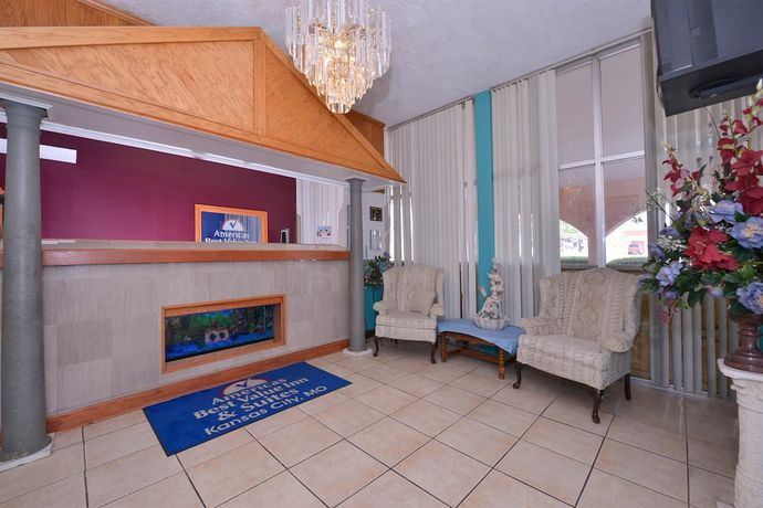 Imagen de los interiores del Hotel Americas Best Value Inn And Suites Kansas City. Foto 14