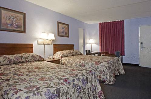 Imagen de la habitación del Hotel Americas Best Value Inn And Suites Knoxville. Foto 13