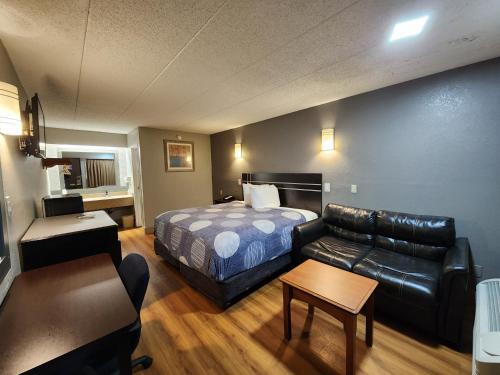 Imagen de la habitación del Hotel Americas Best Value Inn And Suites Little Rock At Scott Hamilton Dr. Foto 10