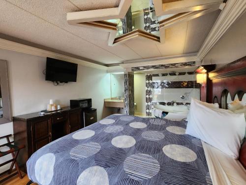 Imagen de la habitación del Hotel Americas Best Value Inn And Suites Little Rock At Scott Hamilton Dr. Foto 18