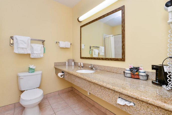 Imagen de la habitación del Hotel Americas Best Value Inn And Suites Livingston. Foto 6