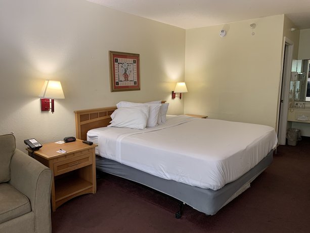 Imagen de la habitación del Hotel Americas Best Value Inn And Suites Melbourne. Foto 7