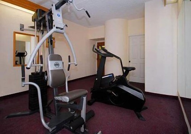 Imagen de los interiores del Hotel Americas Best Value Inn And Suites Morrow Atlanta. Foto 15