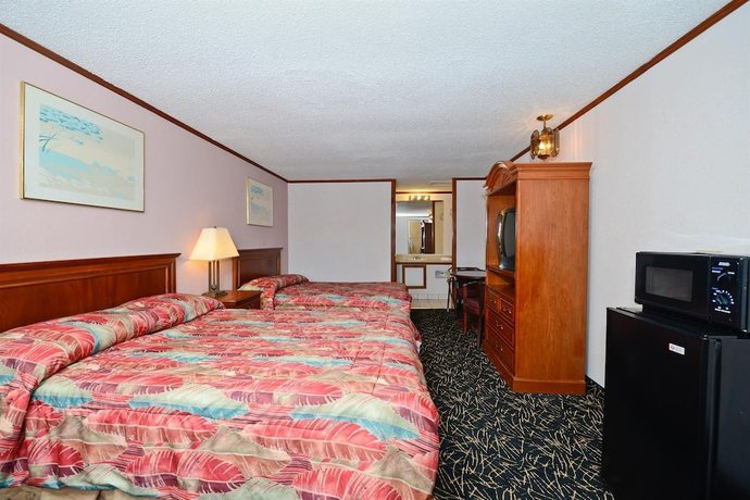 Imagen de la habitación del Hotel Americas Best Value Inn And Suites Warren Detroit. Foto 8