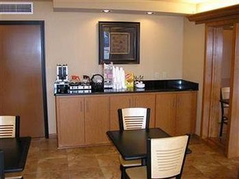 Imagen de la habitación del Hotel Americas Best Value Inn And Suites-conway. Foto 11