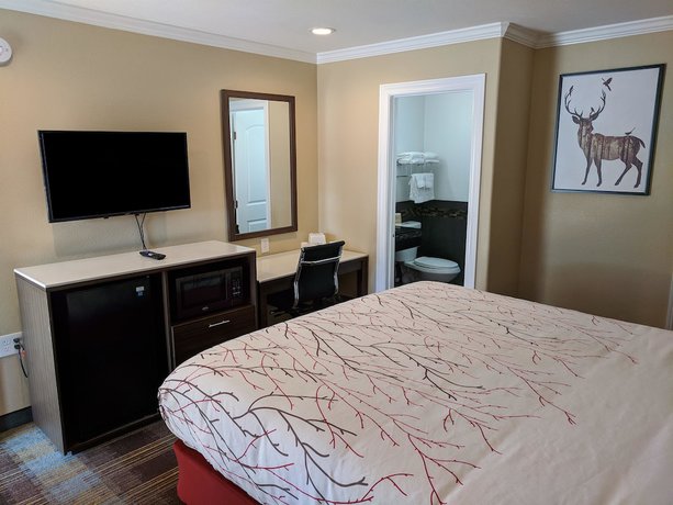 Imagen de la habitación del Hotel Americas Best Value Inn Antioch. Foto 12
