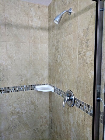 Imagen de la habitación del Hotel Americas Best Value Inn Antioch. Foto 15
